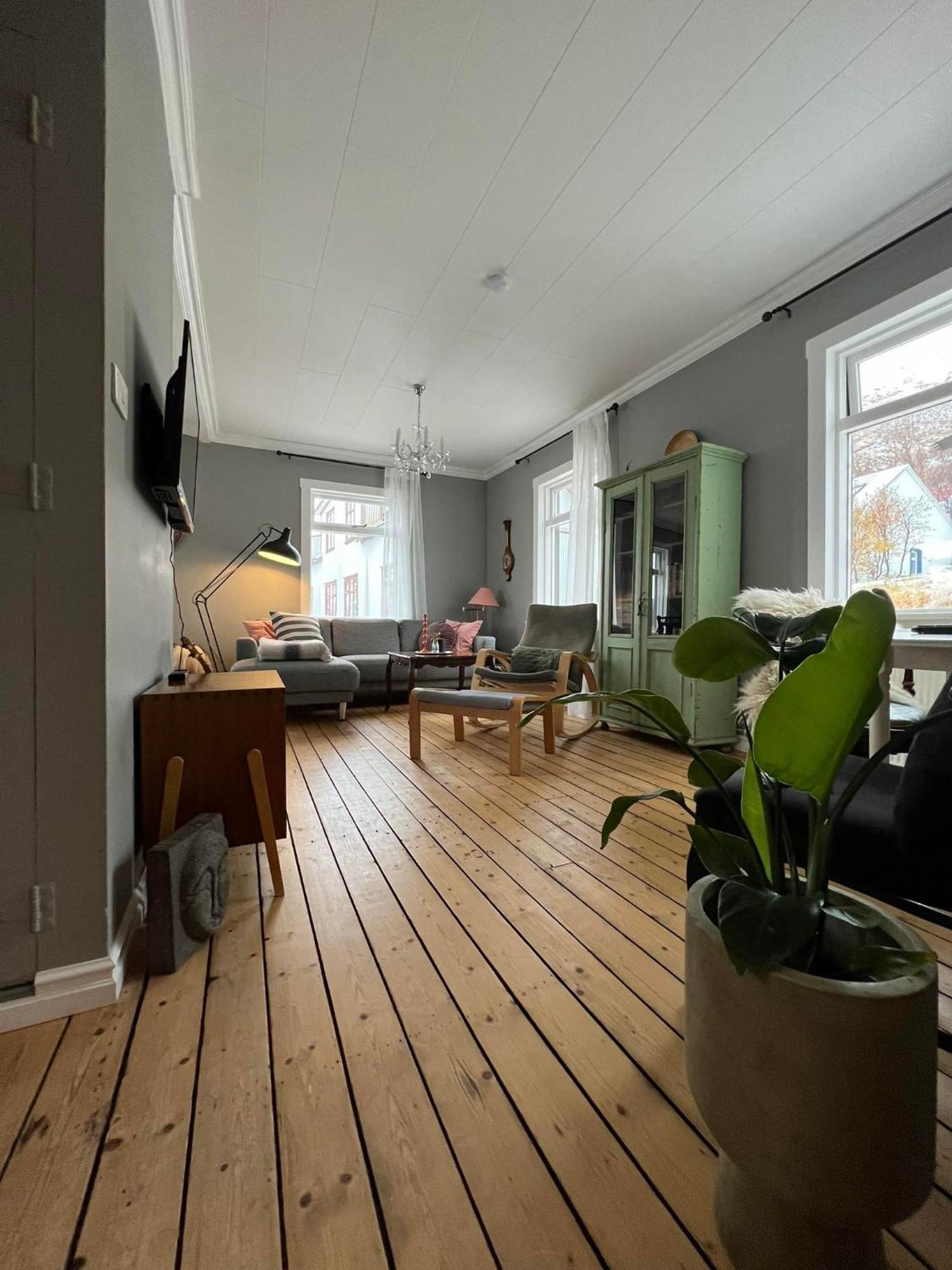 Landakot The Perfect Getaway By Staynorth Siglufjordur Экстерьер фото
